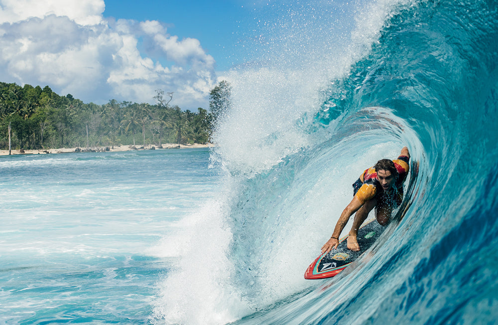 Ozzie-Wright-Surf-Team-Standard-Procedure-Sunscreen
